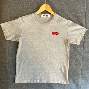 COMME DES GARCONS PLAY DOUBLE HEART TEE
